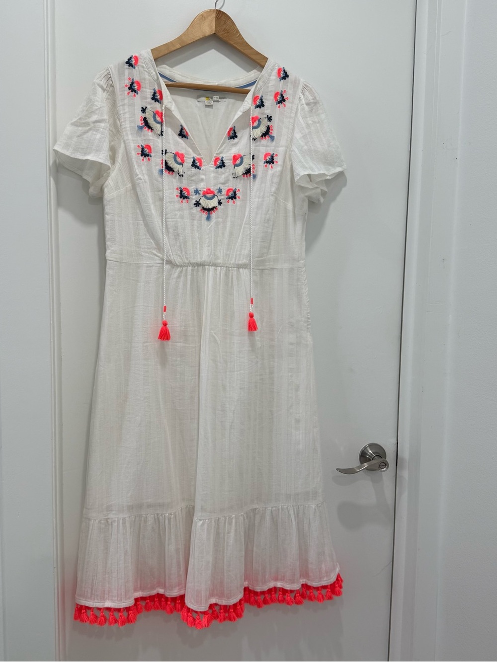 Boden Embroidered Tassel Midi Dress White Floral Boho Cotton 10R